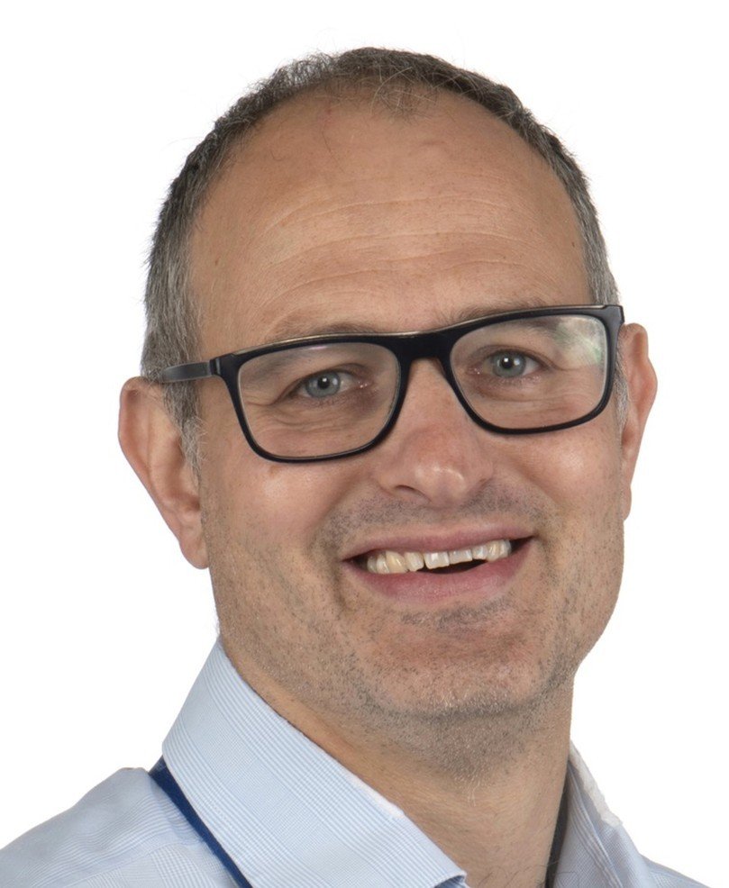 Headshot of Dr Karen Murphy, Clinical Psychologist with specialism in allergy